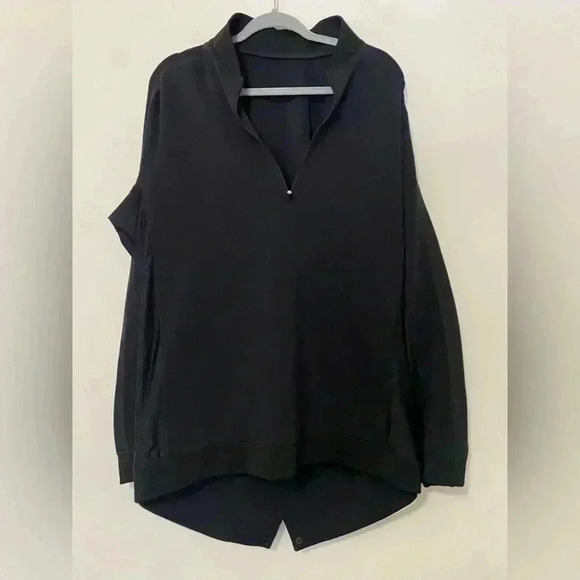 LULULEMON • 1/4 zip sweater - Picture 3 of 4